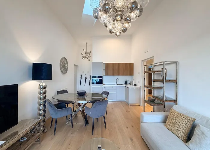 Ferienwohnung Laveno Apartment *